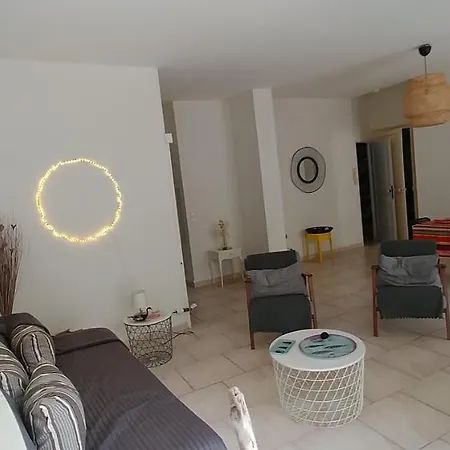Reine Nathalie Apartamento *